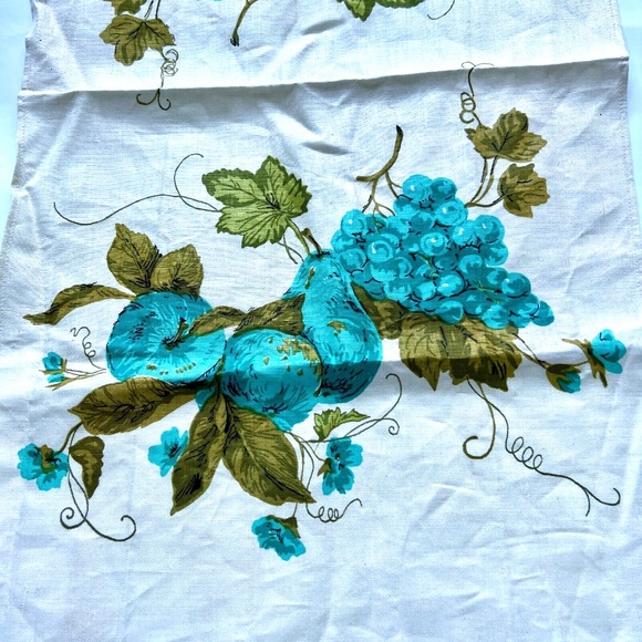 Vintage Kitchen Tea Towel Grapes Fruit Pears Apples 16" x 29" Cream, Green Teal - Picture 2 of 3